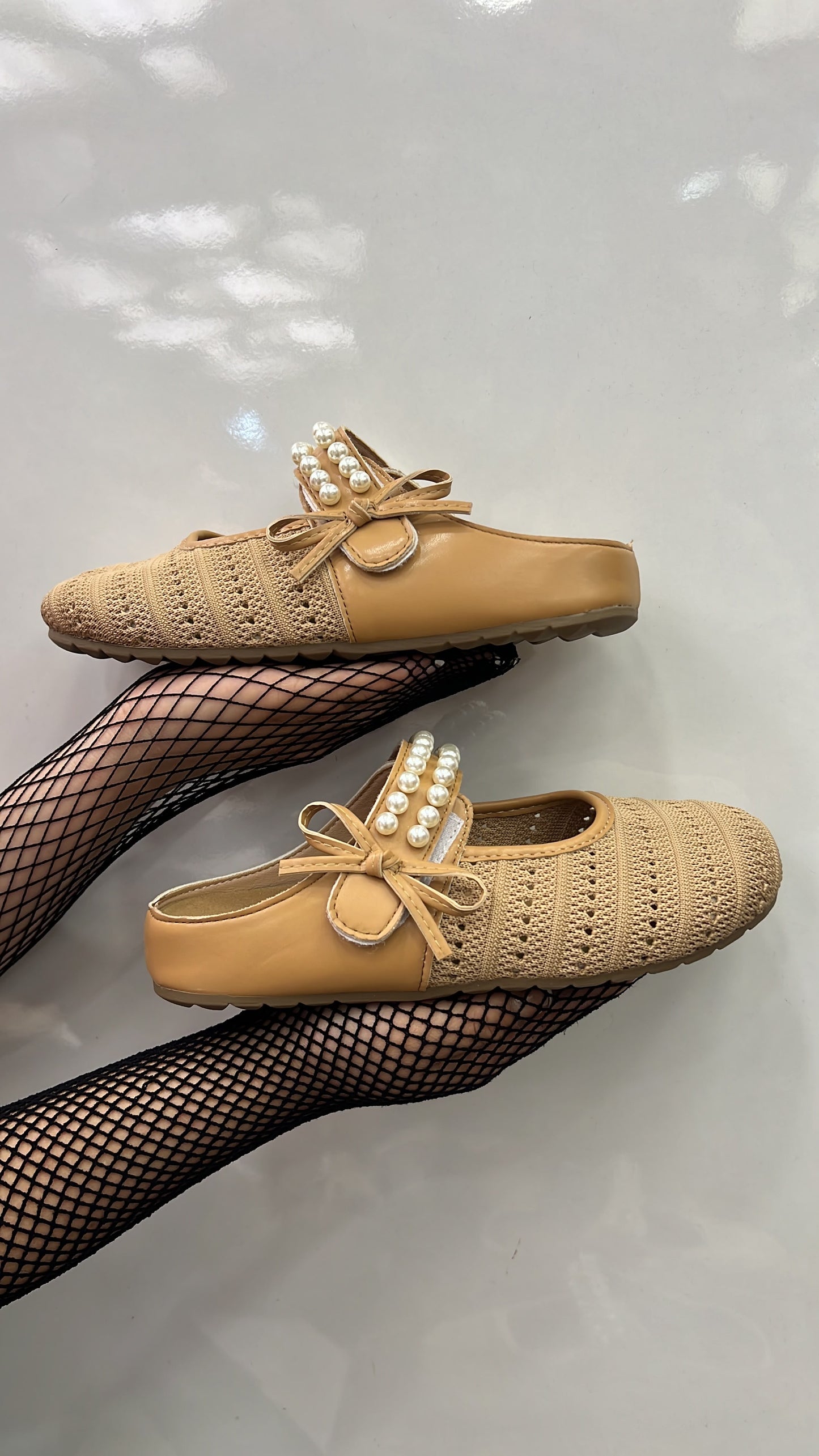 Coquette sandal