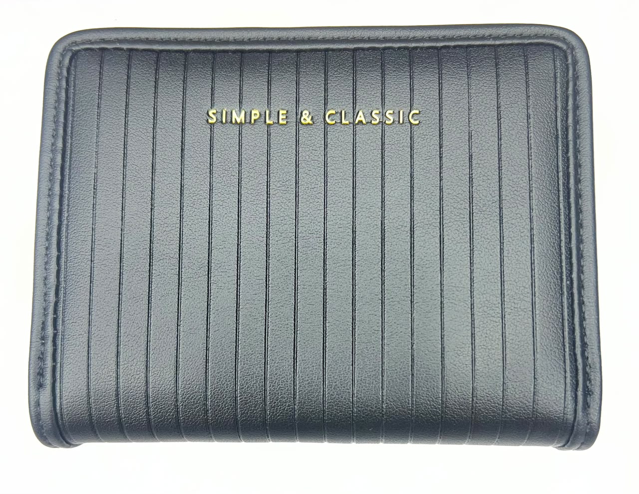 Vertical -Pattern Zip Wallet