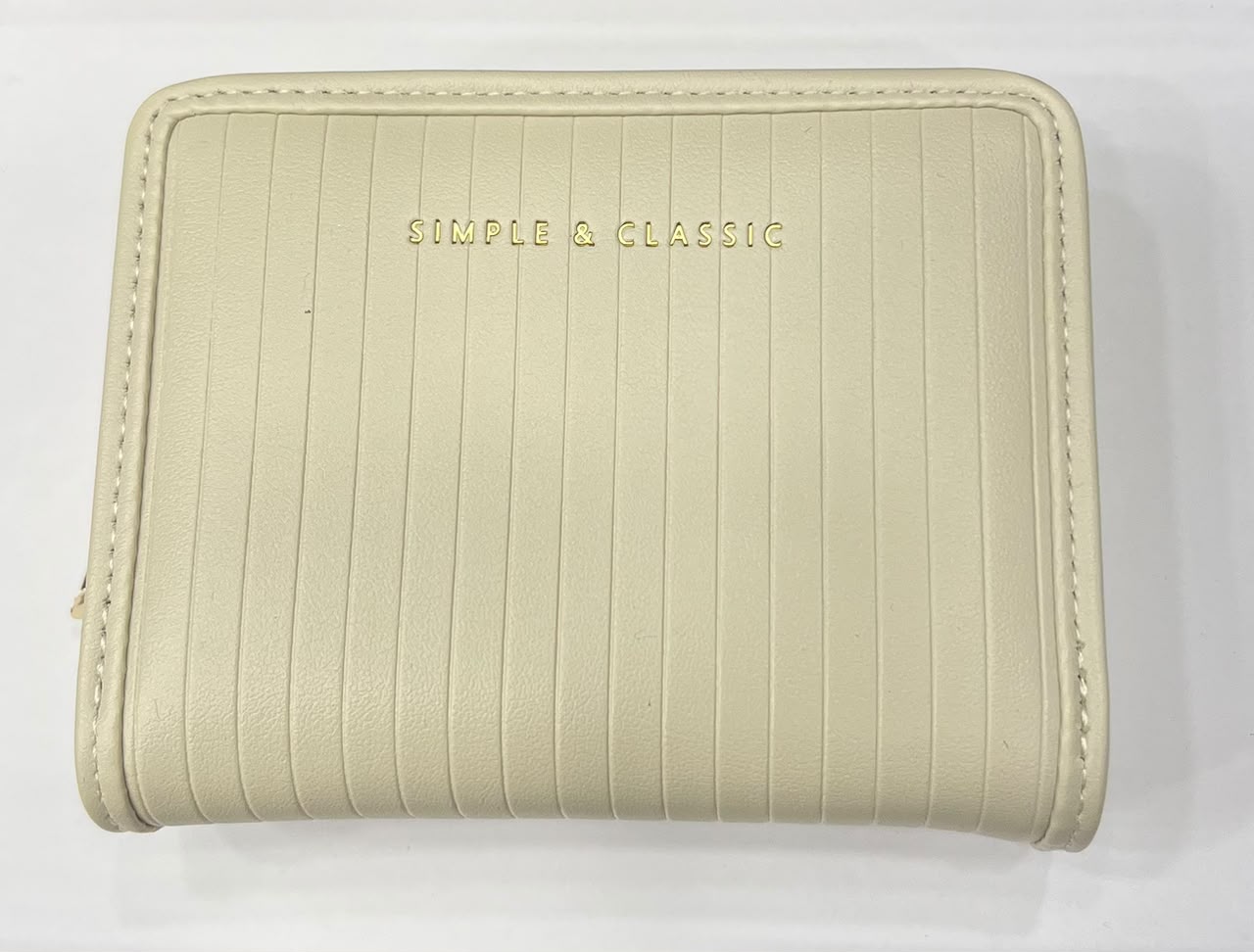 Vertical -Pattern Zip Wallet